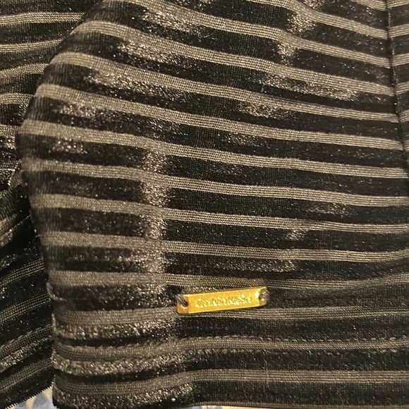Calvin Klein NWT black velvet stripe top - Picture 10 of 10